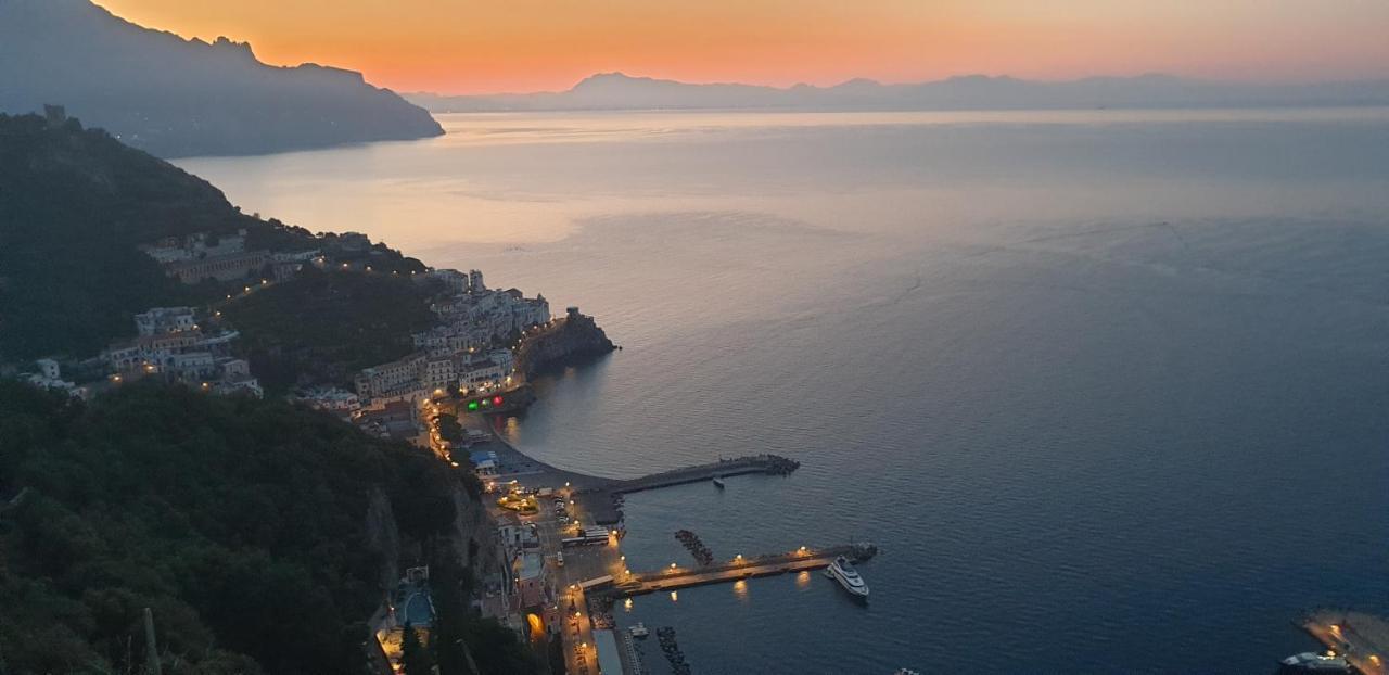 Casa Bianca Amore Amalfi Extérieur photo