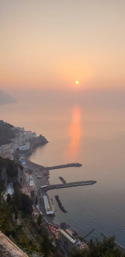 Casa Bianca Amore Amalfi Extérieur photo